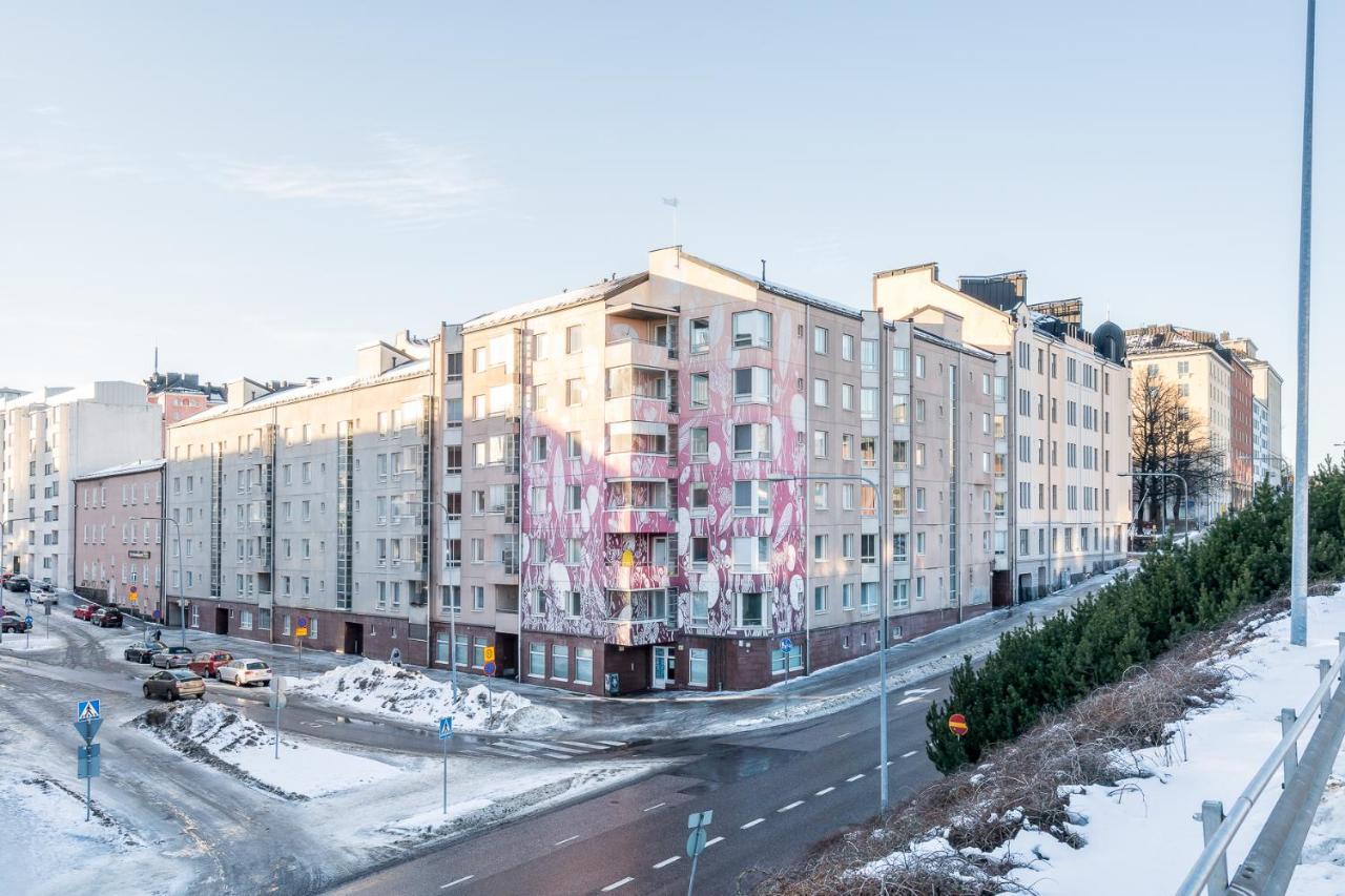 Hiisi Homes Helsinki Soernaeinen Exteriör bild