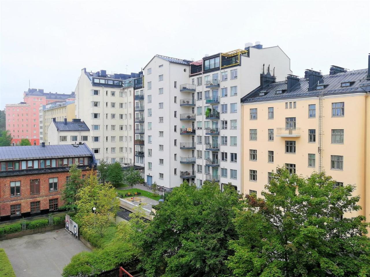 Hiisi Homes Helsinki Soernaeinen Exteriör bild